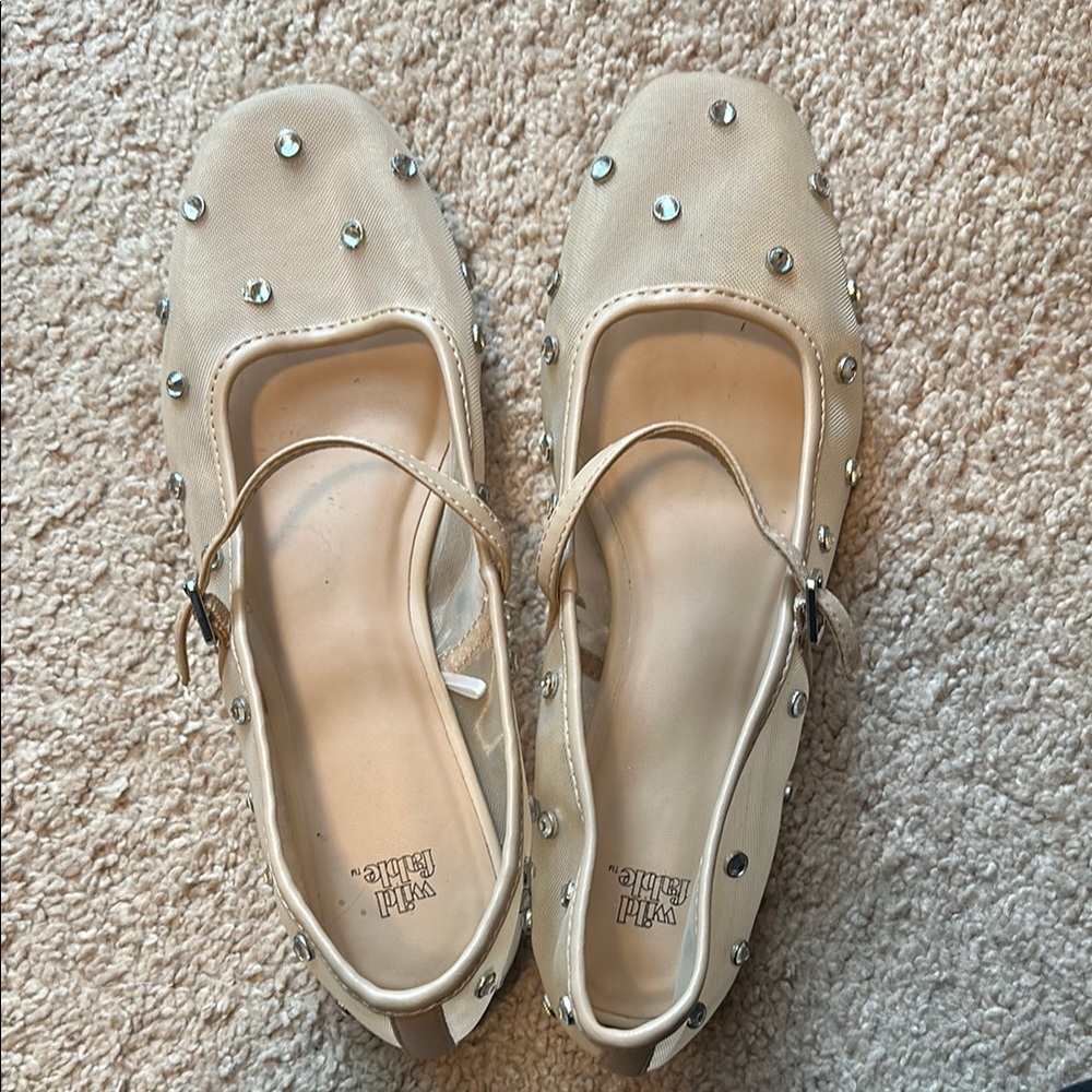 Wild Fable Cream Studded Women's Shoes